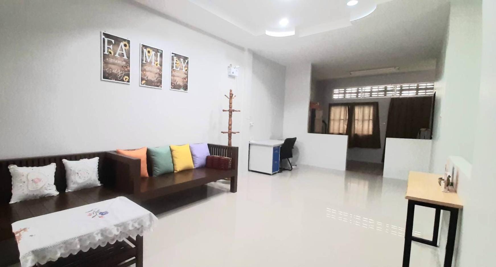 Rutcha Homestay Betong รัชชา โฮมสเตย์ เบตง Kültér fotó